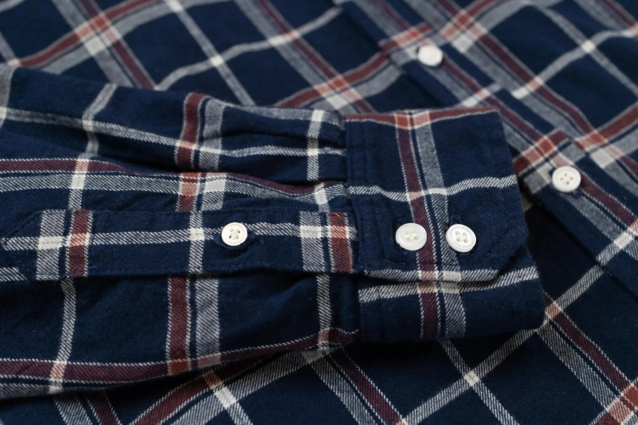 Adirondack Field | Gilded Lakes Collection Flannel Shirt - Sairy Gamp | Men's