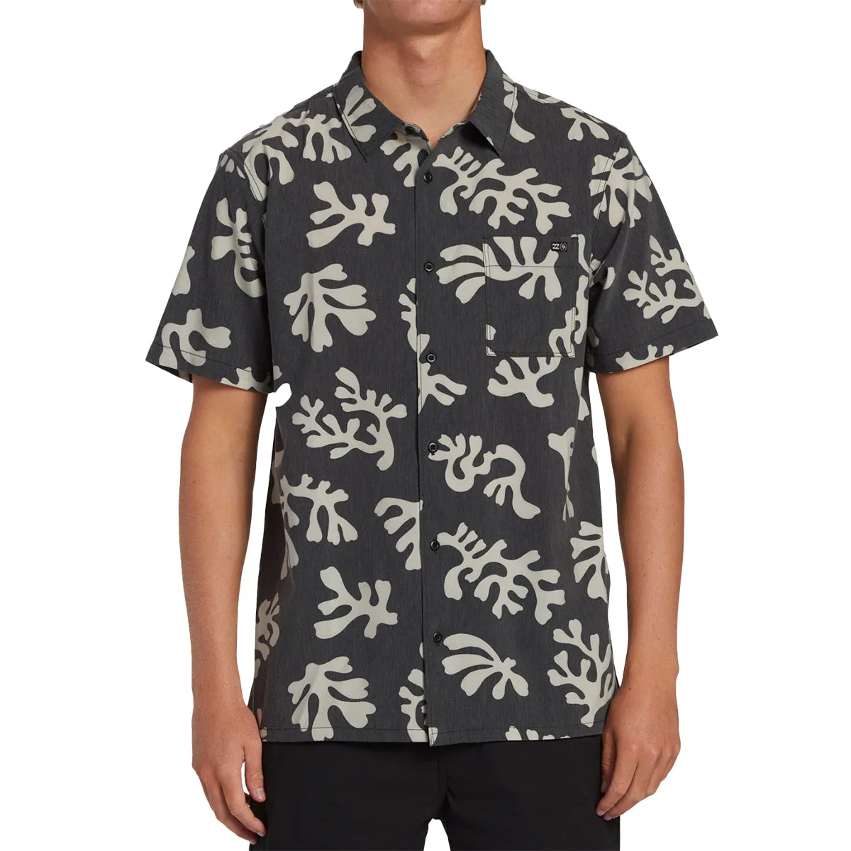 Billabong Coral Garden Surftrek Short Sleeve Button-Up Shirt