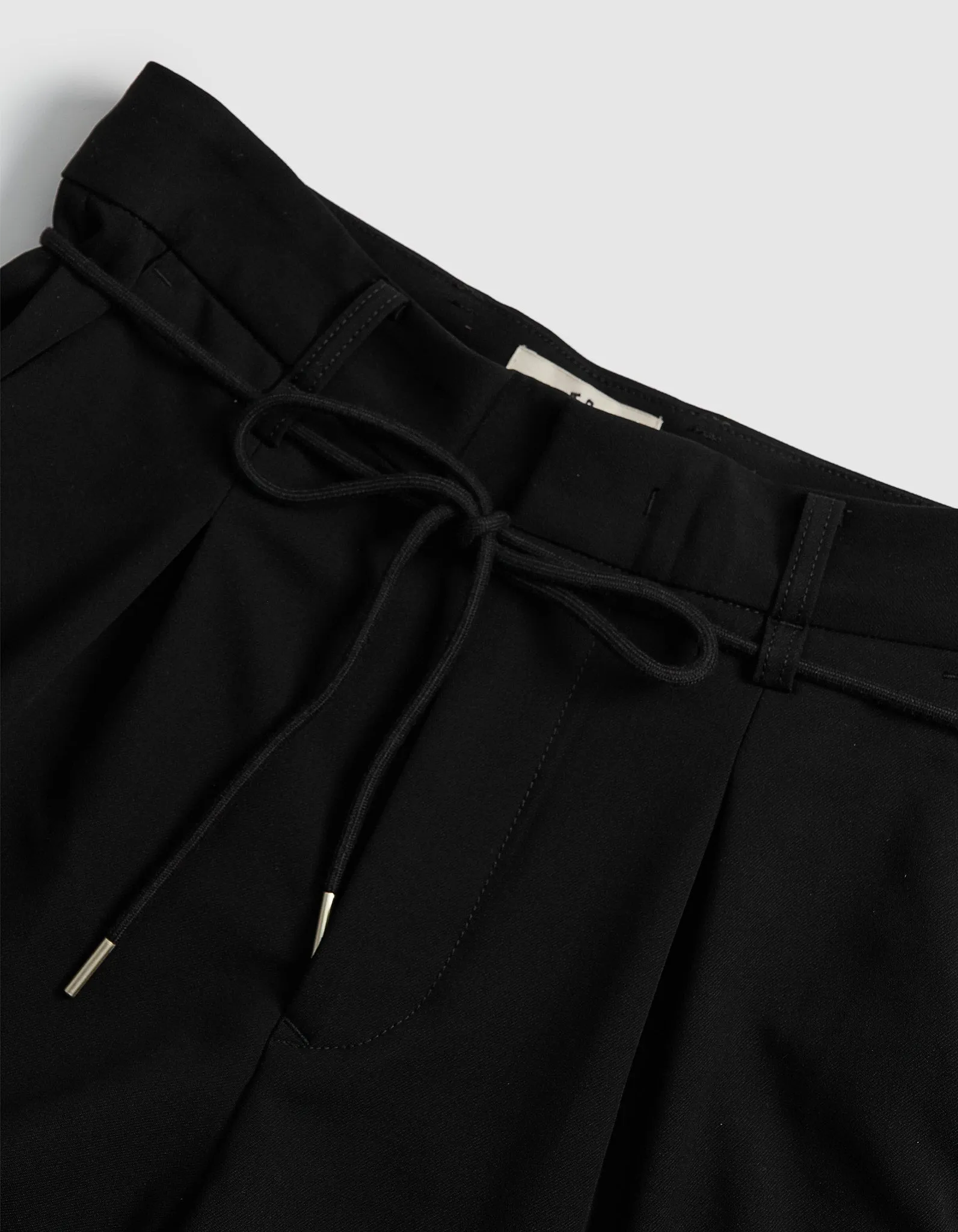 HUGO PLEATED CHINO SHORTS